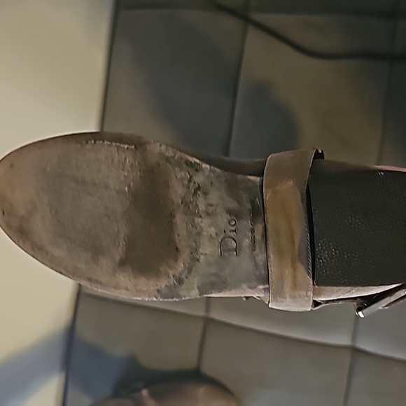 Brand: Christian DiorMaterial: SuedeColor: Beige / Taupe - Picture 7 of 12